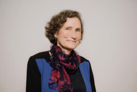 Portrait de Wendy Mackay- Agrandir l'image, fenêtre modale